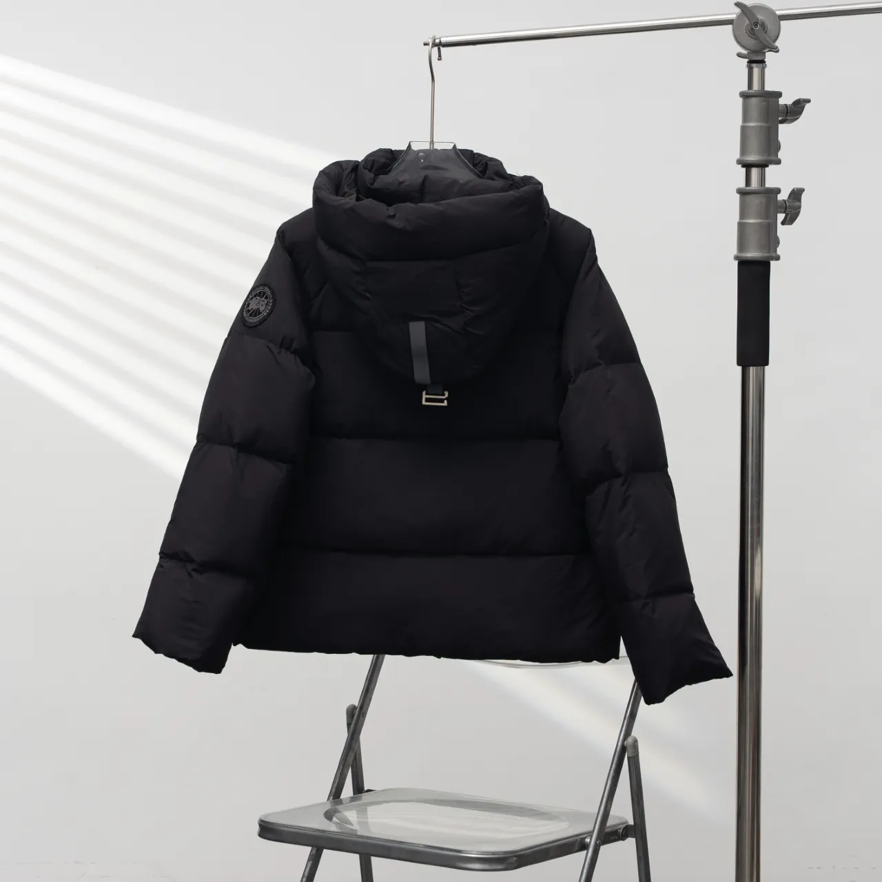 P880 CANADA GOOSE丨Canada Goose Ouyang Nana Generation Hooded Down Jacket Color: Black Size: S-XXL